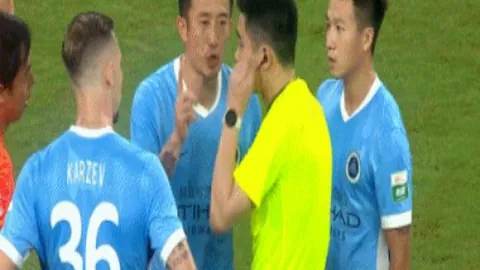 “湖人对阵独行侠战报：冷门之战107-99胜出，关键先生浮现，数据揭秘真相”